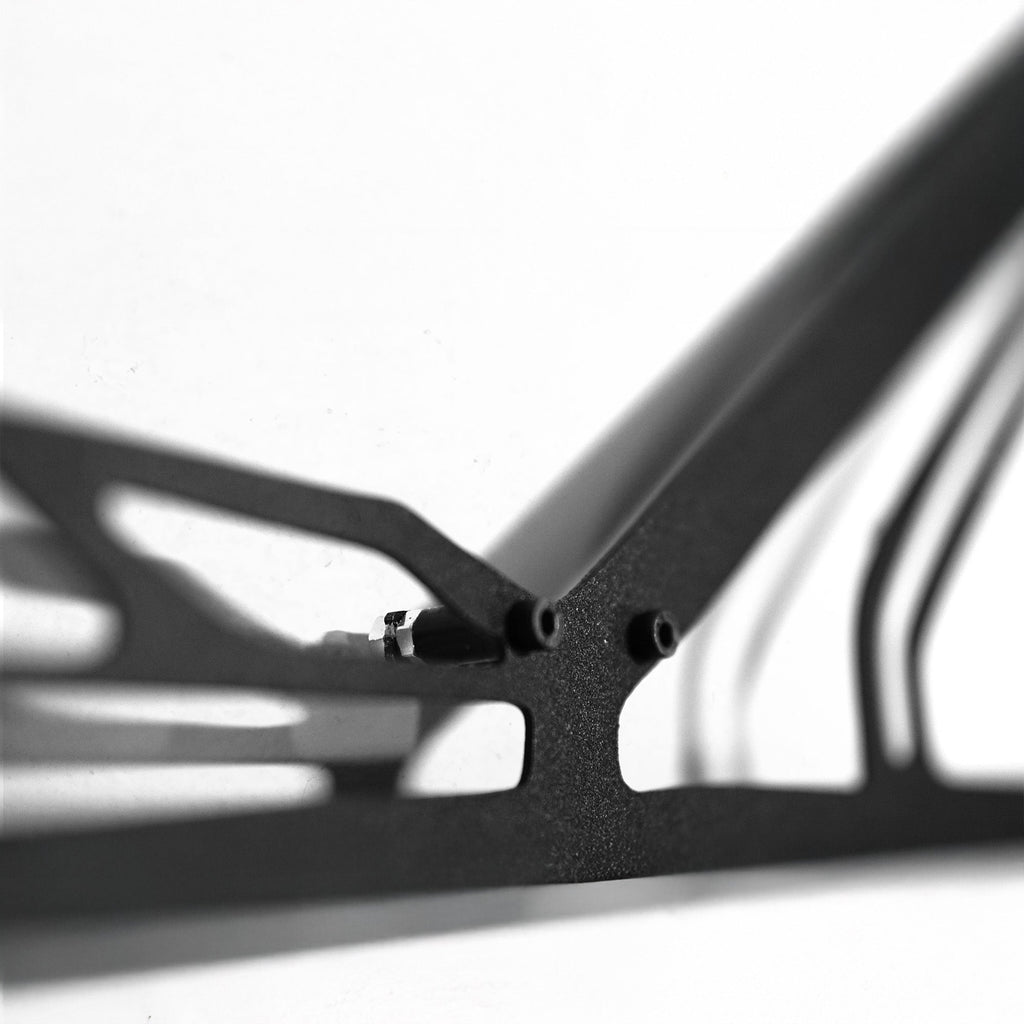 E30 M3 Wall Art – Classic Steel Silhouette with Spinning Wheels -KAFMEKA013